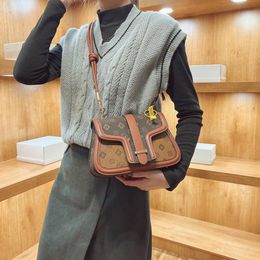 Women's Bags Trendy Messenger Texture One-Shoulder Niche Design High-End Light Luxury Fashion Underarm Bag