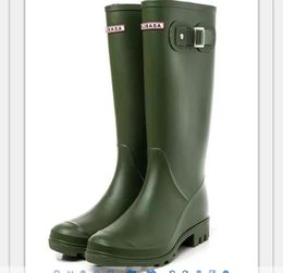 Women Water Shoes Glossy Rain Boots Waterproof Boots Knee High Rainboots Tall 38CM 01