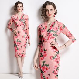-Frühlingsfrauen französische erste Liebe Tee Break Dress Hochwertiger Farbe Krawatte-Farbstoff-V-Ausschnitt Hüftkleid