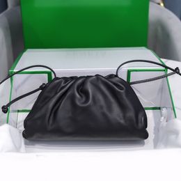 2022 Fashion Brand Shoulder Bag Designer The Pouch Soft Calfskin Ladies Clutch Bag Hand Luxury Crossbody Women Small Cloud Bags