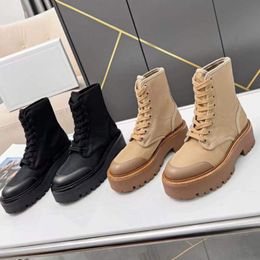 2022 Autumn Winter Fashion Lace Up Boots Black Chunky Platform Boot Leather Round Head Combat Boots Nylon Boots With BOX NO396