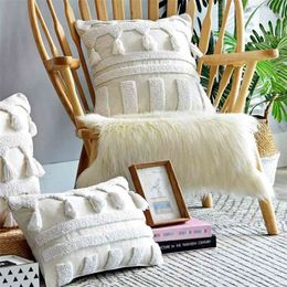 Ivory cushion cover 45x45cm/30x50cm Pillow Case cover Netural Boho Style Tuft Tassles for Home decoration Netural Living Room Bedroom 210401