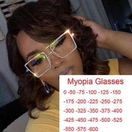 metal frame clear glasses UK - Sunglasses Fashion Transparent Square Myopia Glasses Metal Frame Women Oversized Men Eyeglasses Clear Rhinestone Armacoes De Oculo