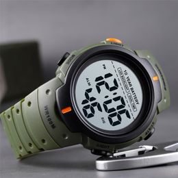 SKMEI Outdoor Sport Watch 100M Waterproof Digital Watch Men Fashion Led Light Stopwatch Wrist Watch Men's Clock Reloj Hombre 220525