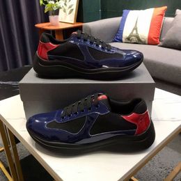 Men Sports Running Shoes Running Cup Sneaker Designer tênis Top Patent Leather Treinadores planos de malha azul preto Lace-up Nylon Sapato casual Sapato ao ar livre Designs de luxo HL02