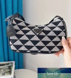 Damen kleine Handtasche Mode Stoff klassische Dreieck Muster Frauen Totes Umhängetasche Top Qualität neueste