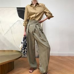 TWOTWINSTYLE 2020 Autumn Women s Harem Pants High Waist Causal Loose Trouser For Women Pants Female Clothes Fashion Elegant New LJ201029