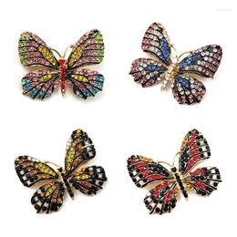 Pins Brooches Colourful Fashion Butterfly Metal Crystal Rhinestones Cutout Brooch Animal Banquet Wedding Bouquet Gifts Roya22