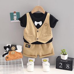 Clothing Sets Baby Boy Summer Outfits Korean Fashion O-neck Plaid T-shirts Tops And Shorts Two Piece Infant Designer Clothes Kids Tracksuits