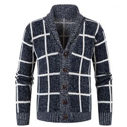 Men's Sweaters 2022 Autumn Winter Men Grid Slim Buttons Long Sleeve Warm Multicolor Handsome Simple All-match Fashion Casual Cardigan