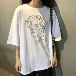 Vintage Aesthetic Art T Shirt Painting Treat People With Kindness Summer Womens T-shirt Gothic Casual Harajuku Short Sleeve