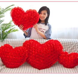 Pillow Red Heart Shape Plush Back Cushion Girlfriend Gift Simulation Rose Decorated Throw Valentine'S Day Wedding A35Pillow