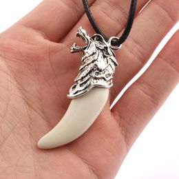 Chains 2022 Arrival Chain On The Neck Vintage Wolf Tooth Pendant Couple Necklace Men's Jewelry Wholesale FashionChains