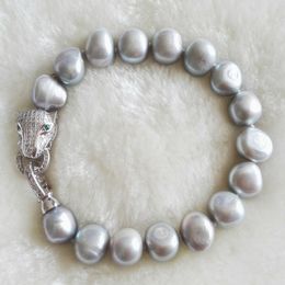 Handmade strands natural 9-10mm white gray freshwater pearl bracelet 20cm leopard head clasp for women fashion jewelry