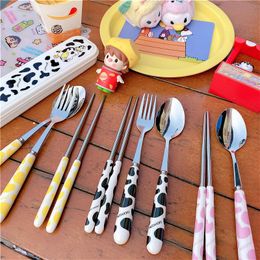 Dinnerware Sets Kawaii Cows Grain Ceramic Handle Stainless Steel Spoon Fork Knife Kit Creative Portable Tableware Dinner Set 3Pcs/boxDinnerw