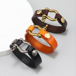 Retro pure Colour Horseshoe buckle light board cowhide bracelet fashion popular men's Bracelet