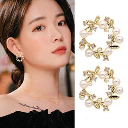 Clip-on & Screw Back Korean Colorful Rhinestone Pearl Clip On Earrings For Women Charm Butterfly Flowers Shell Earring Jewelry Gift Brincos