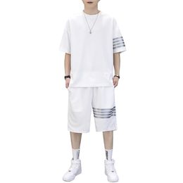 T Shirts Men Clothing Mens Designer Clothes Korea Fashion Shorts Tracksuits Summer 2 Piece Outfit Sweatpants Tops And Pants 220621