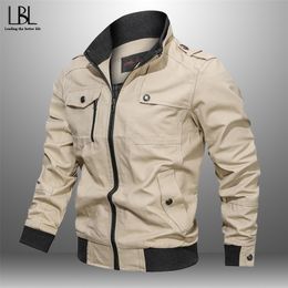 Men's Bomber Jacket Spring Autumn Military Pilot Coat Zipper Tactical Mens Jackets Motorcycle Cargo Air Force Flight Coats 201128