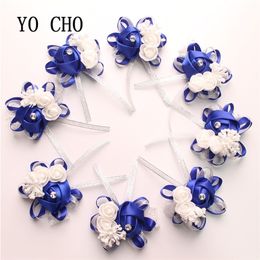 YO CHO 10pc Bridal Hand Flower Wedding Decoration Mariage Rose Wrist Bracelet Silk PE Artificial Brides Bridesmaid Wrist Flower 220406