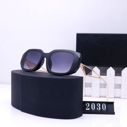 Ladies Luxury Designer Sunglasses Men Sunglasses High Quality Fashion Full Frame Rectangle Goggles Cutout Design