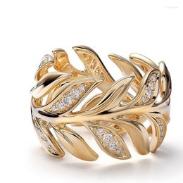 Wedding Rings Huitan Small Fresh Style Leaf Shape Women Finger Shiny CZ Luxury Bridal Party Accessories Versatile Ring Jewellery Wynn22