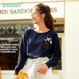 INMAN Autumn Arrival Daisy Embroidered Pullover Hem Split Cute Dropped Shoulder Sweater 201225
