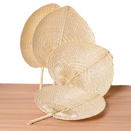 Hand Woven Straw Peach Shape Bamboo Fans Party Favour Baby Environmental Protection Mosquito Repellent Fan For Summer