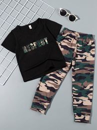 Toddler Girls Camo & Letter Graphic Tee & Sweatpants SHE