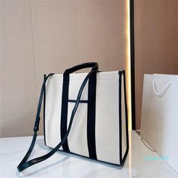 2021 latest style celebrity catwalk Shouder Bags canvas shopping bag Designers Womens Handbags Purses classic fashion simple use Handbag 57o