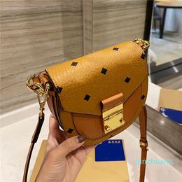 Designer- Women saddles bag shoulder Lady handbag Fashion handbags classic clutch purse chains Hasp