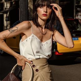 Chic Embroidery Silk Tops Women Summer Casual White Thin Straps Sleeveless Cmisole Vintage Elegant Camis Spring 220316