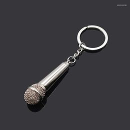 Keychains Creative High Quality 2022 Metal Keychain Music Gifts Key Chain Ring Microphone Fashion Emel22
