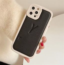 Wholesale Designers Iphone Leather Case For Iphone 7/8plus X/xs 11 12 12pro 13 13pro Max Brand Designers Fashion Leather Phone Fitted Cases Mobile Shell