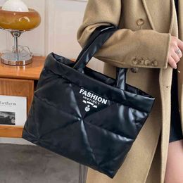 Purses Outlet Large capacity versatile large women's new style texture down sling one shoulder bag autumn and winter Tote Bag