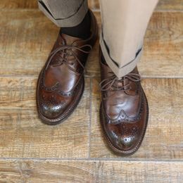 Full Grain Leather Brogue Shoes Handmade Carved Gentlemen Formal Suit Dress Shoes Fashion Mens Oxfords