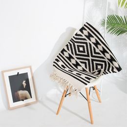 Carpets Morocco Style Blending Black And White Geometric Mat Fringed Tapestry Carpet Doormat Rug 60x90CM 60x130CMCarpets