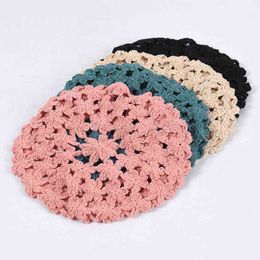 Women Handmade Crochet Beret Cap Solid Colour Hollow Out Sweet Floral Weave Lady Leisure Vintage Slouchy Painter Hat J220722