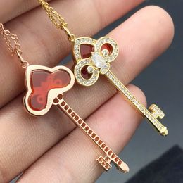 Europe America Fashion Lady Women Brass Engraved T Letter 18K Gold Chain Necklace With Carnelian Diamond Fleur de Lis Key Pendant