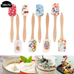 Espatula Scraper Christmas Wooden Handle Kitchen Fondant Cake Cream Spatula Silicone Butter Scraper Kitchen Baking Tool