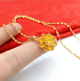 Pendant Necklaces Fashion 18K Gold Lotus Necklace For Girlfriend Women Wedding Engagement Jewelry With Chain Choker Birthday GiftsPendant