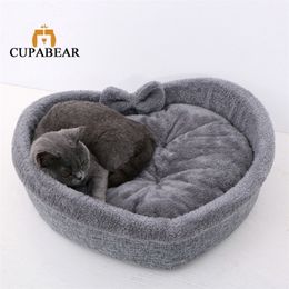 Heart Shape Soft Cozy Cat Pet Bed For Large Small Puppy Dog Cute Warm Cushion Litter Nest Basket Kennel Kitten House Accessories 220323