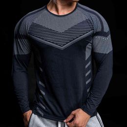 New Long Sleeve T Shirt Sport Men Gym Shirt Quick Dry Gym Fitness Training Running t shirt Men Workout T-Shirt Bodybuilding Tops L220704
