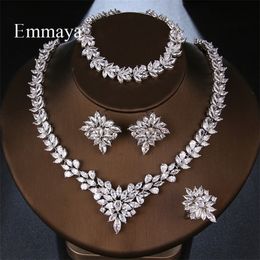 Emmaya Luxury Style Flower Shape Fascinating Design Four-piece Set Fashion Necklace For Female Brilliant Jewelry Party Dress-up 220726