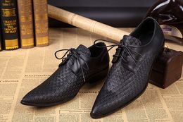 Designer-branco Groom Sapatos de casamento Oxford Classic Mens Italiano Sapatos de Couro Casamento Homens Sapatos Branco Hommes Italine Tamanho 10.5