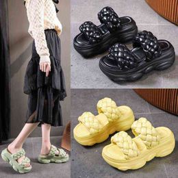 Slippers Fashion Summer Platform Women Weave Ladies Sandals Sapatos Sapatos ao ar livre Saltos altos 220530