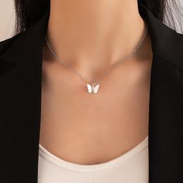 INS Fashion Butterfly Rose Flwoers Pendant Neckalce for Women Charms Key Lock Love Jewellery Accessories Collar