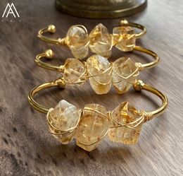 Charm Bracelets Natural Citrines Quartz Open Gold Bangle Bracelet Women Raw Crystal Stone Chunky Beads Cuff Jewellery Gift DropCharm Lars22