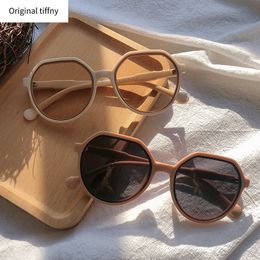 2022 New Fashion Korean Sunglasses Personality Round Frame Trend Candy Color Large Glasses Y220427