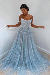 Stunning Light Sky Blue Sequined Evening Dresses Sexy Spaghetti Strap Backless Sheer Tulle Blingbling Sequins Long Formal Occasion Prom Gowns BC5842 0329